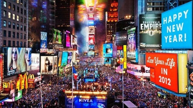 10-Luxury-Travel-destinations-for-New-years-Eve-New-York-700x390