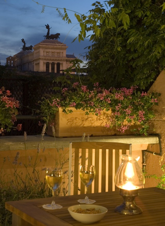 Best_Boutique_Hotels_2014-selection- decoration_ideas-The_Inn_at_the_Roman_Forum-Italy-2