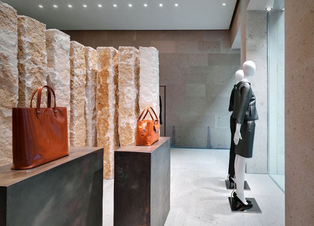Beautiful-and- luxurious-boutique-stores- design-projects- 2014-Giada-Milan-flagship-store-by-Claudio-Silvestrin