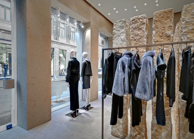 Beautiful-and- luxurious-boutique-stores- design-projects- 2014-Giada-Milan-flagship