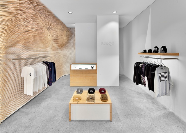 Beautiful-and- luxurious-boutique-stores- design-projects- 2014-MRQT-Boutique-by-ROK_ss_2