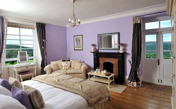 Design_Contract_Best Hotels_to_spend_your_Christmas_Season_Image18