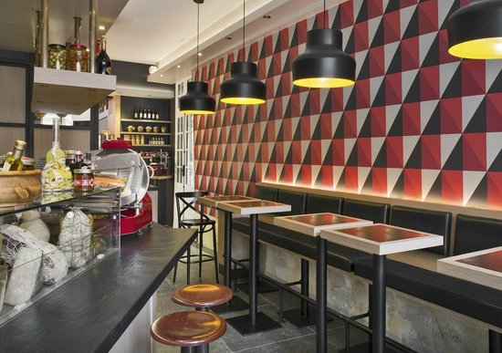 Design_Contract_Finest_Paris_Restaurant_to_go_during_Maison_et_Object_Image8