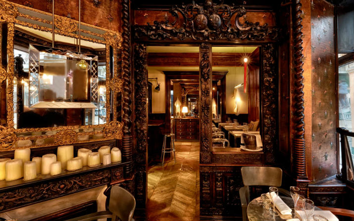 The amazing interior design of the Caffè Stern in Paris