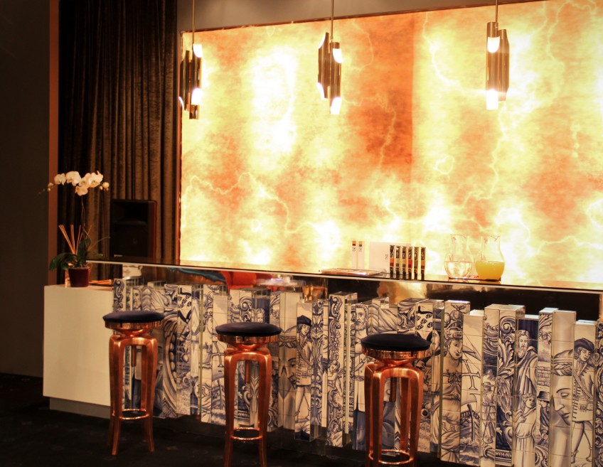 Top 7 Counter Stools for the Perfect Luxurious Hotel Bar