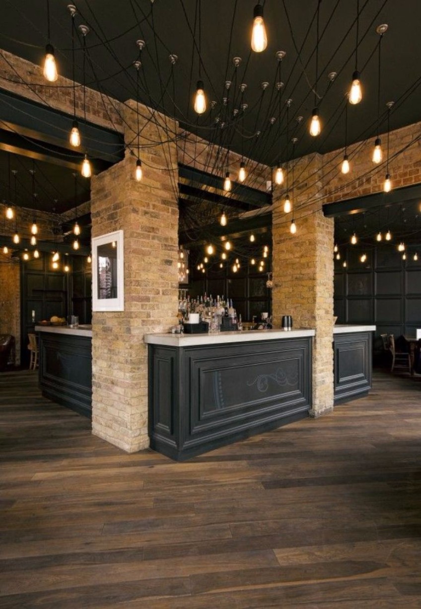 Trendy Lighting Design Pieces for an outstanding Bar Design