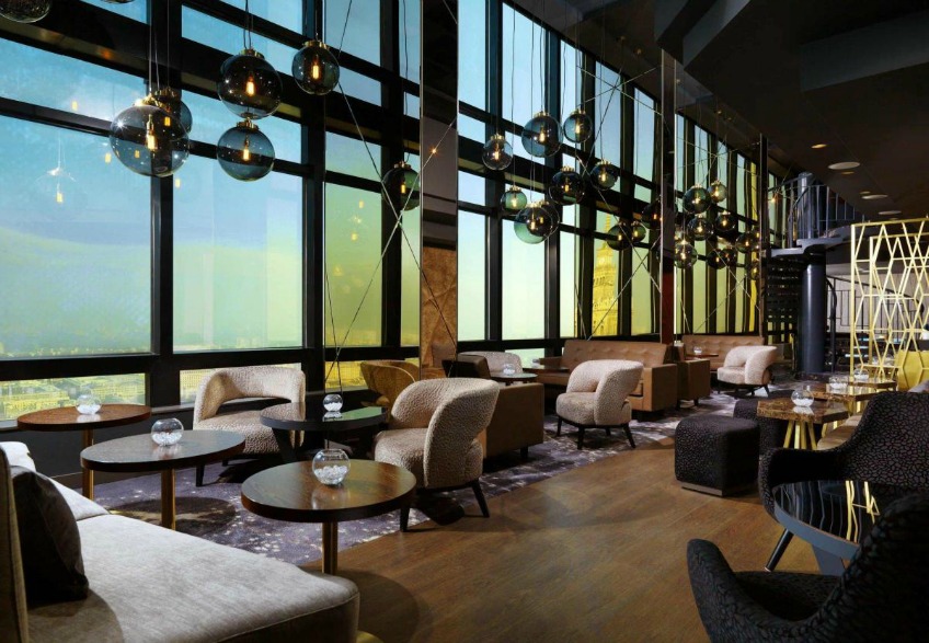 Top 6 Modern Chairs For The Trendiest Hotel Restaurants