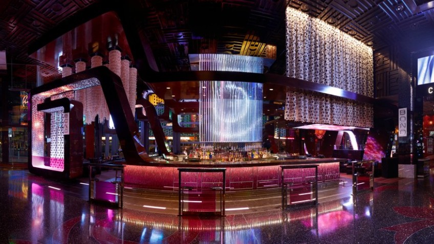 Where to Party & Gamble Like a Rock-Star in The 10 Best Bars in Las Vegas