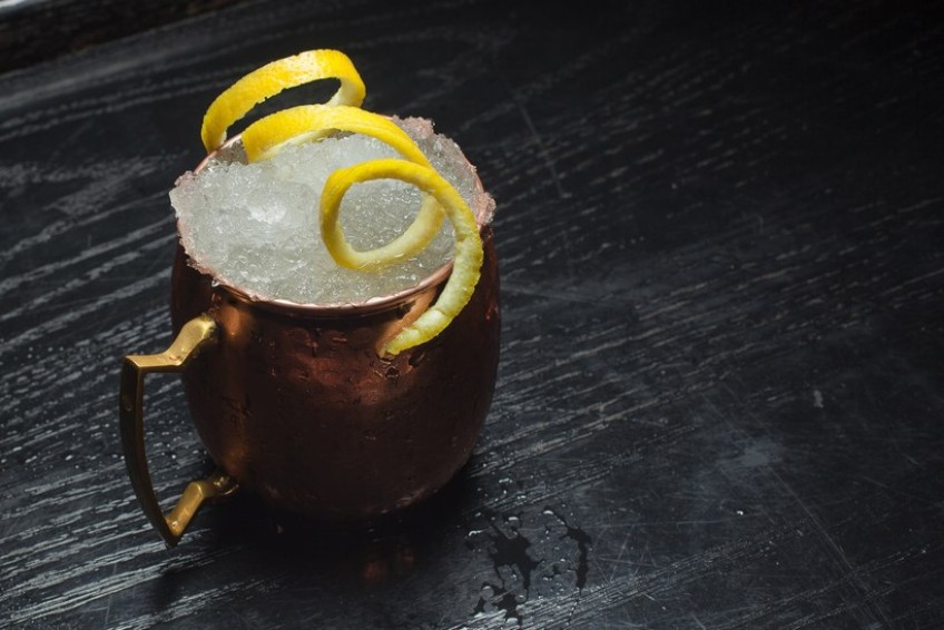 Where to Party & Gamble Like a Rock-Star in The 10 Best Bars in Las Vegas